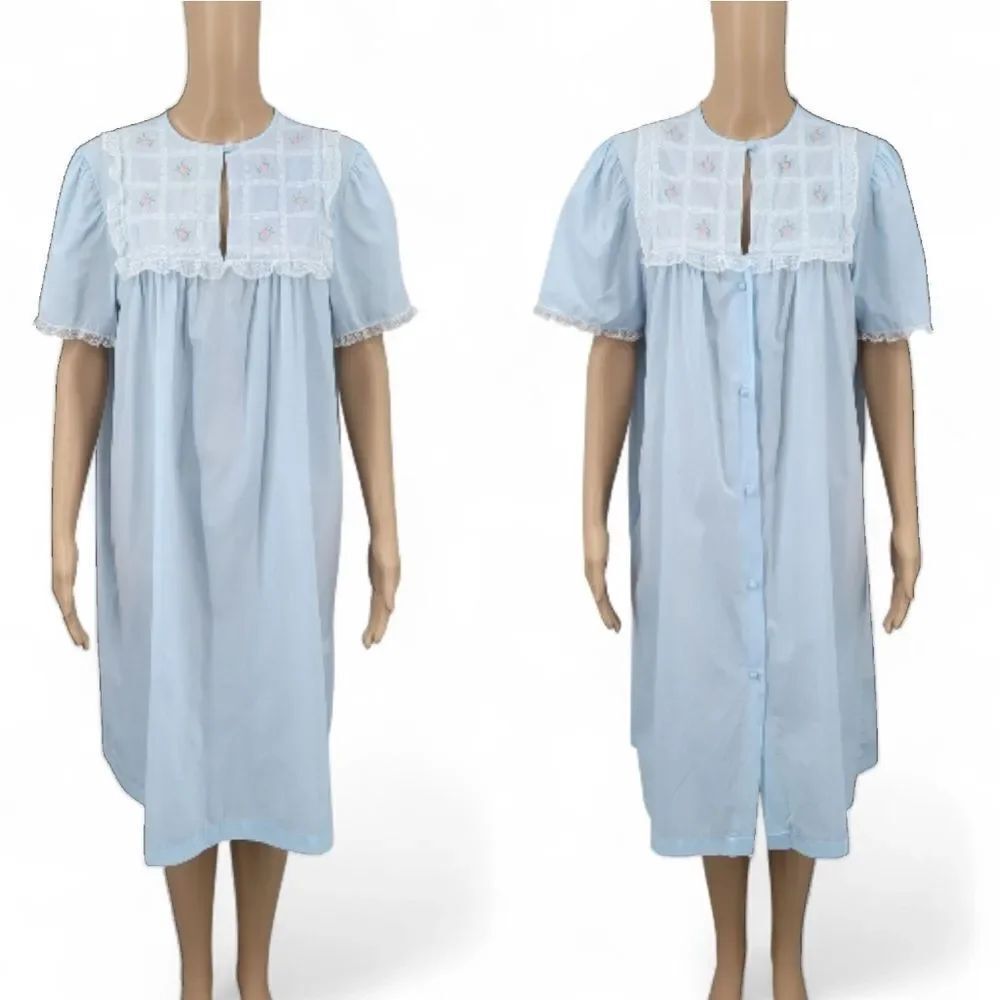 Barbizon Vintage Light Blue Nightgown and Peignoir Robe Set Lace Embroidery